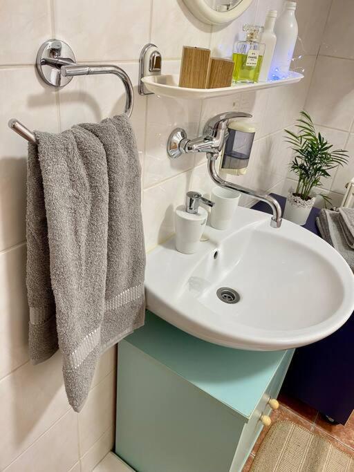 Apartment Anna Sakvice Экстерьер фото